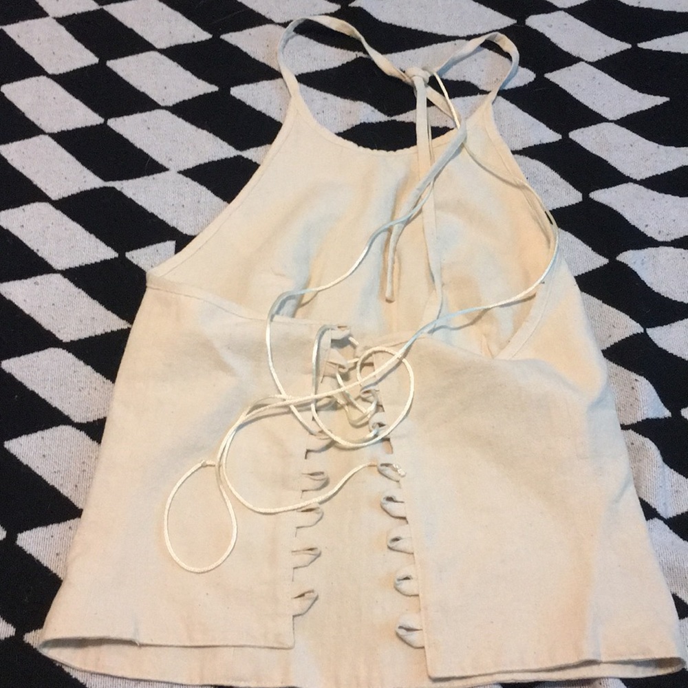 Vintage lace up halter top🧡